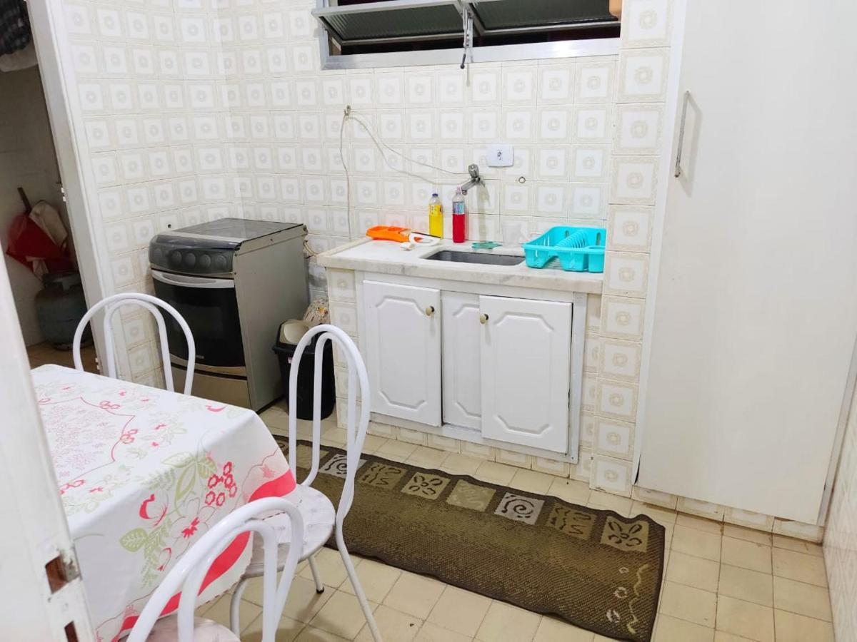 Apartamento Para Ate 8 Pessoas! 2 Quartos, Praia Da Enseada Гуаружа Екстериор снимка